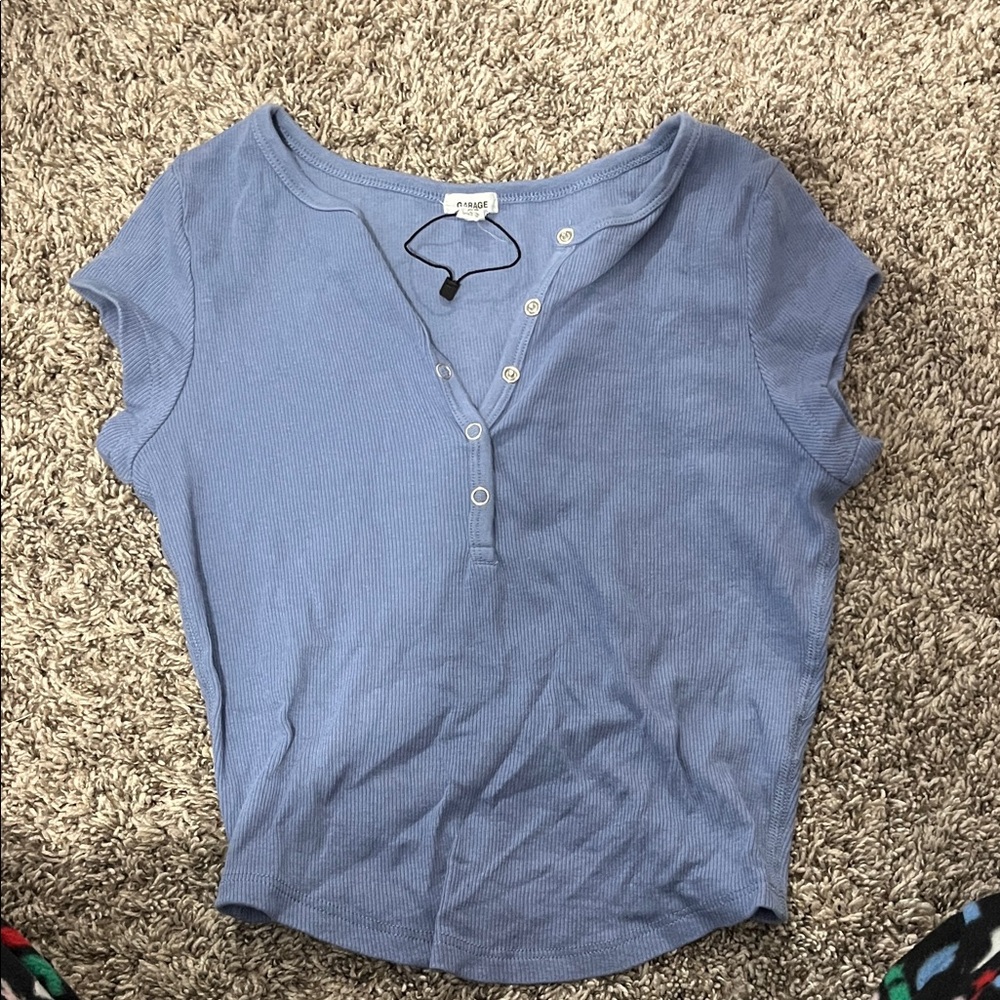 GARAGE Crop Top